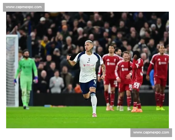 热刺 6000 万镑报价哈维 - 西蒙斯，剑指莱比锡中场核心